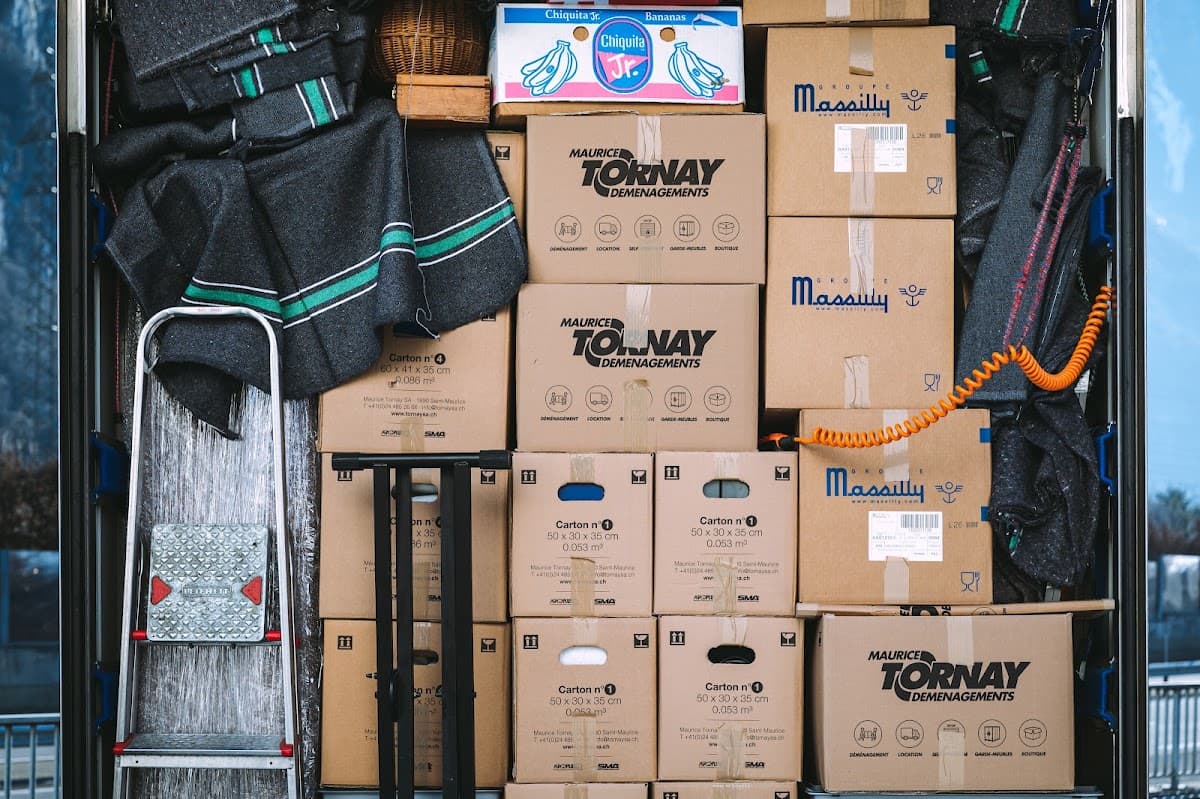 Maurice Tornay SA - Déménagement et stockage