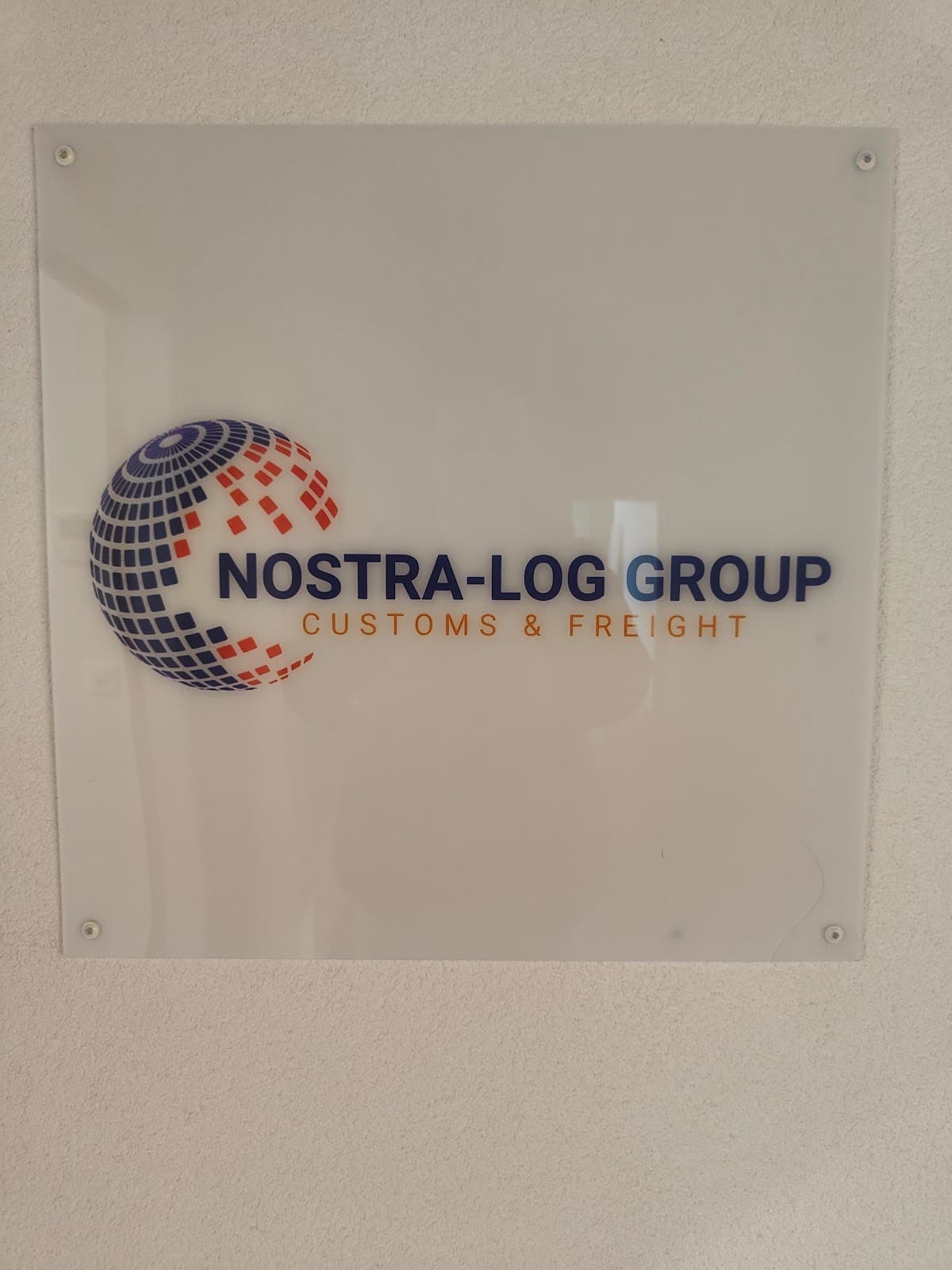 Nostra-Log Group Sàrl / Consultant en douane et transporteur international
